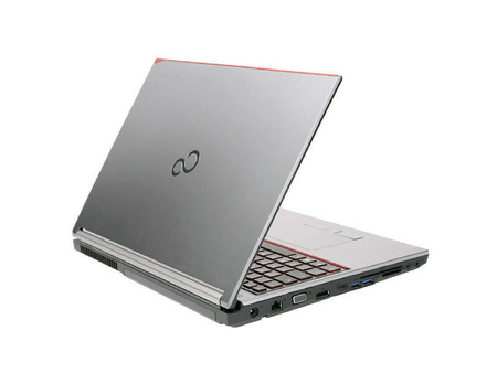 Fujitsu 15.6" Celsius H770 Mobile Workstation Xeon E3-1505Mv6 3.0GHz, 32GB, 1TB SSD, Windows 10 Pro COA, Quadro M2200/4GB, FullHD, kamerka USB, 3 lata gwarancji